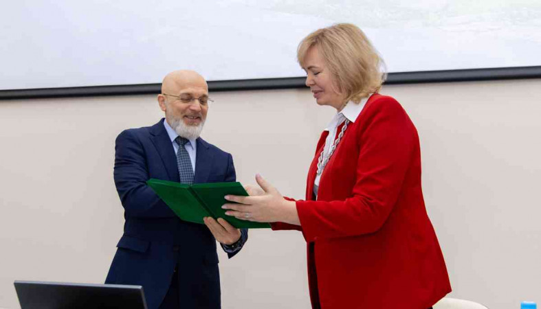 Шандалович и Бахмет