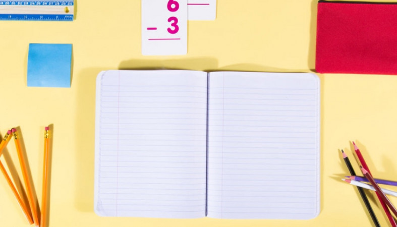 Школьные принадлежности