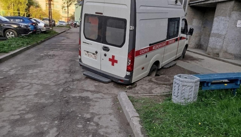 скорая в ловушке