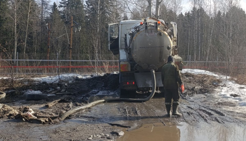 Незаконный слив ЖБО