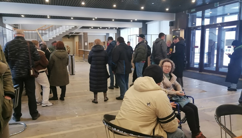 участники слушаний