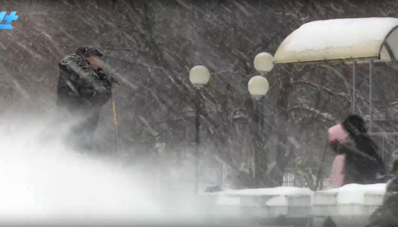 Снег идет в Петрозаводске