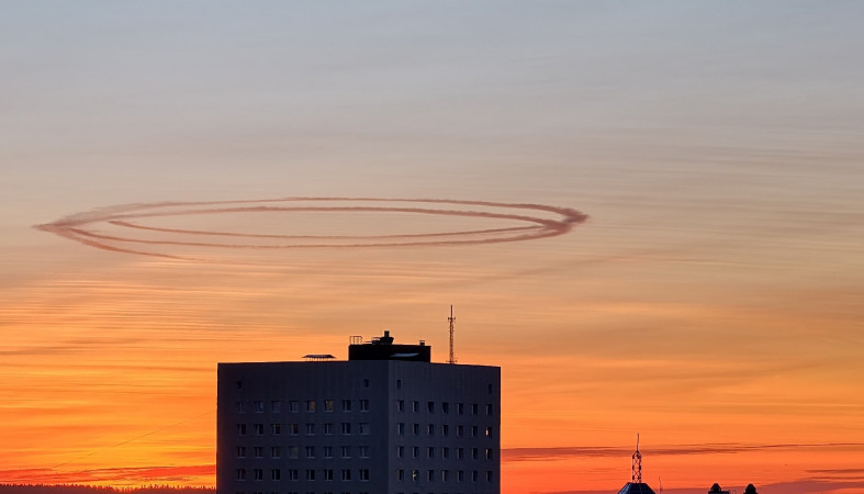 Странные круги над домом Странные круги над домом