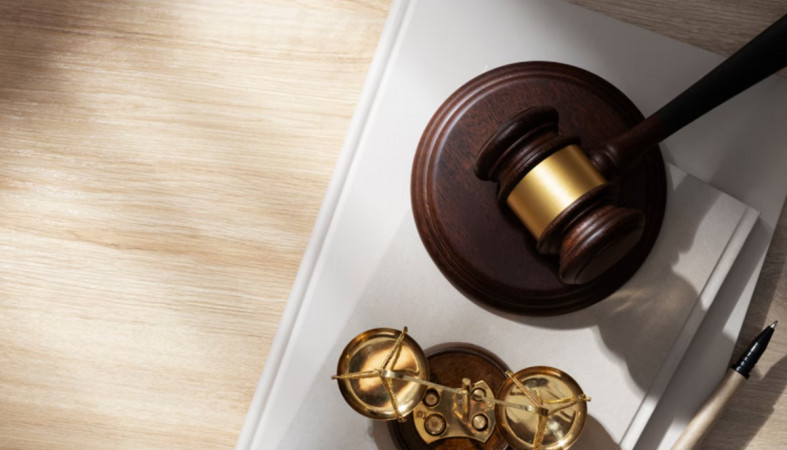 молоточек_суд молоточек_суд