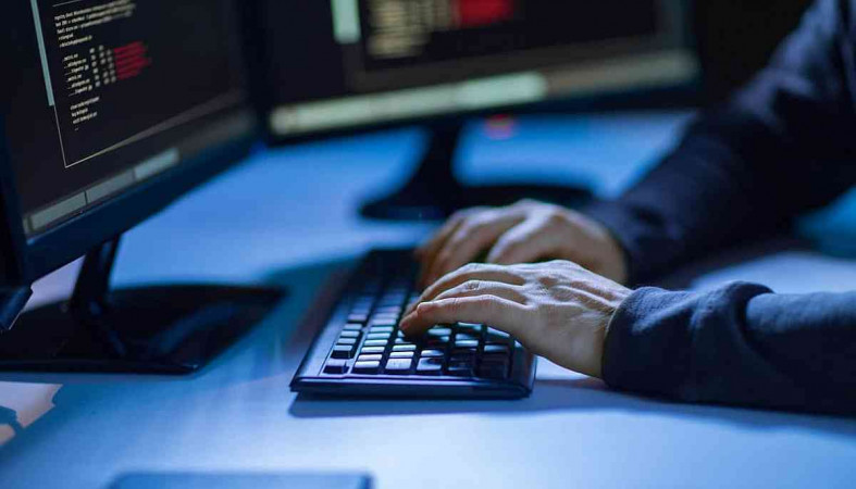 Кибермошенник