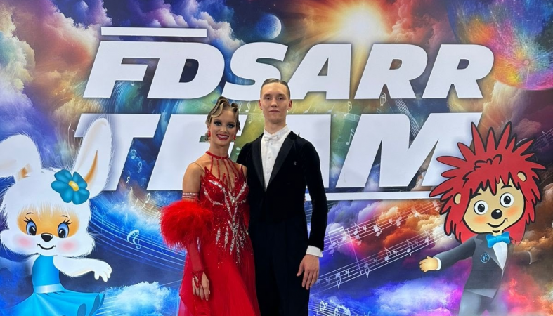 танцоры ПетрГУ