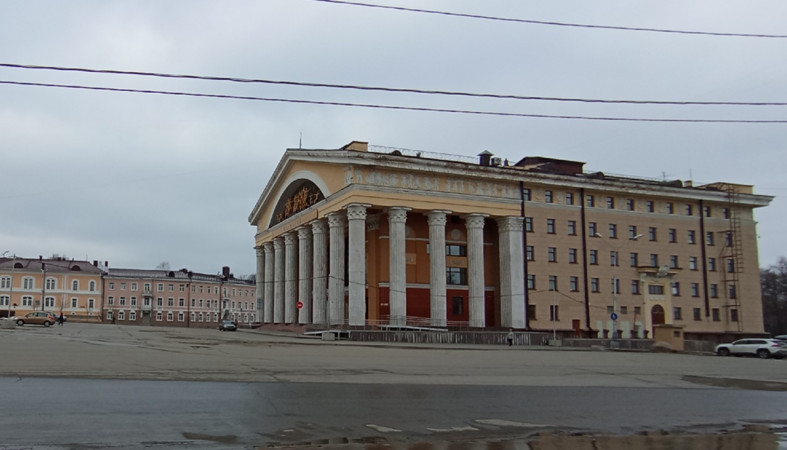 театр