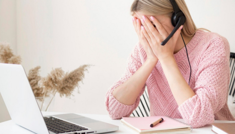 женщина нервная