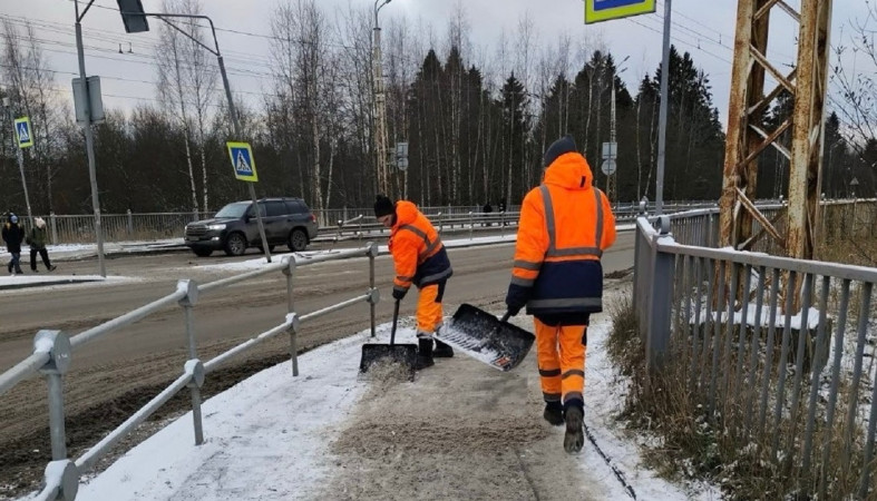 Уборка снега