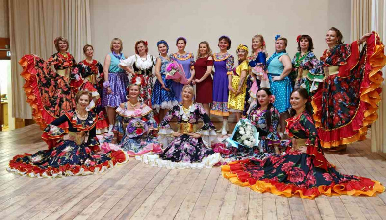 танцевальный коллектив
