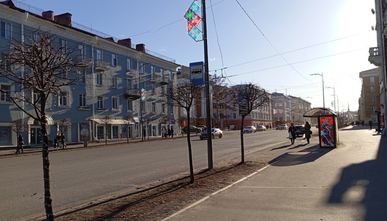 весенний вечер в городе