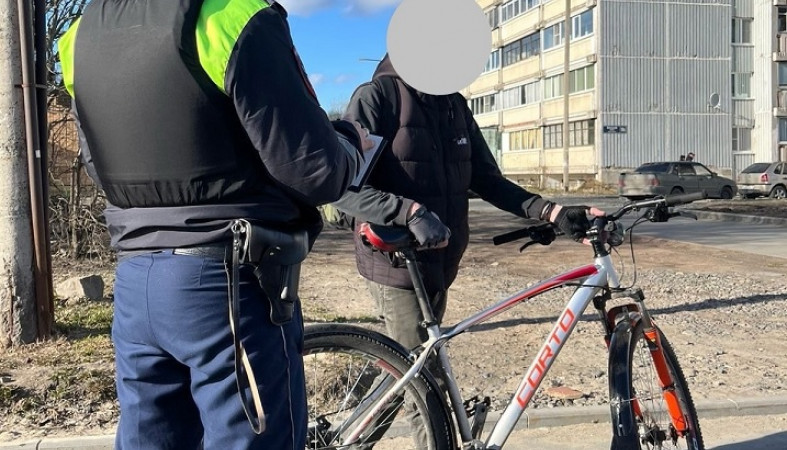 Велосипедистов штрафуют на улицах Петрозаводска