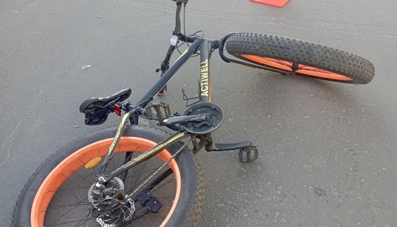 Машина сбила ребенка на велосипеде в Петрозаводске