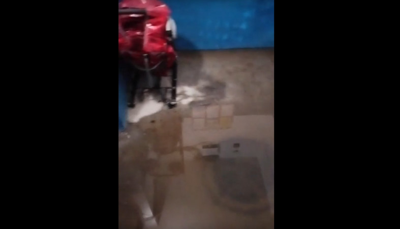 вода в подъезде