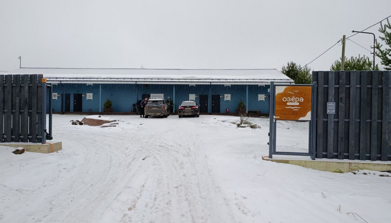 Ворота турбазы в Западном Кончезере Ворота турбазы в Западном Кончезере