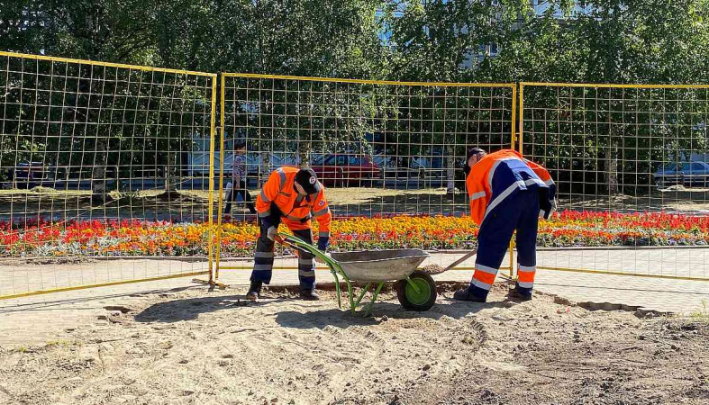 ремонтники за работой