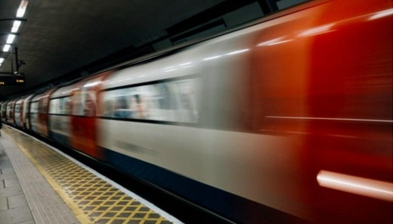 поезд_метро