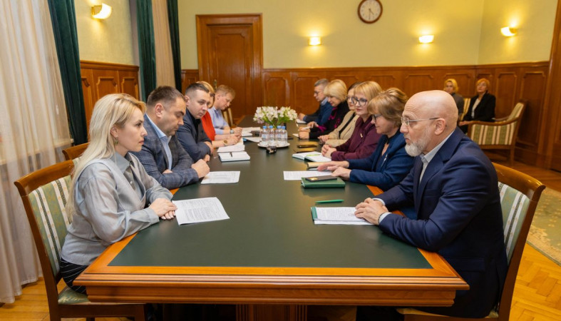 Встреча Колыхматовой и Шандаловича