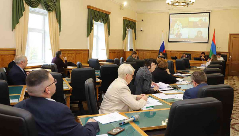 депутаты законодательного собрания