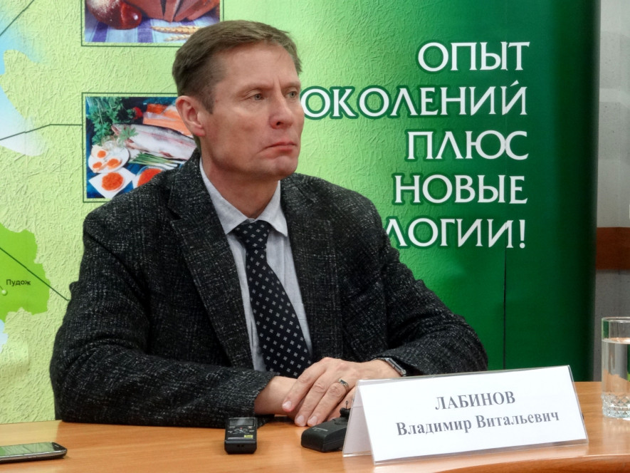 Республика карелия логотип. Министр сельского хозяйства карелии лабинов владимир витальевич. Минсельхоз карелия сайт. Лабинов петрозаводск владимир. Минсельхоз карелии фото.