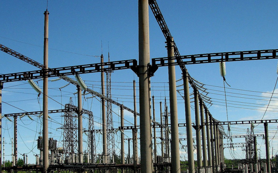 отключение электричества. отключения электроэнергии карелия. жизнь без света график. ао «прионежская сетевая компания». отключили электричество.