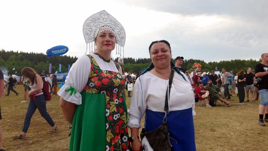 В кокошниках на фестивале