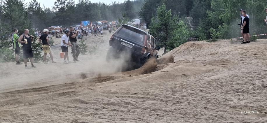 авто на трассе