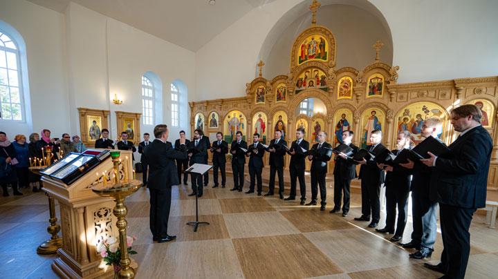 Хор в Кончезерском храем