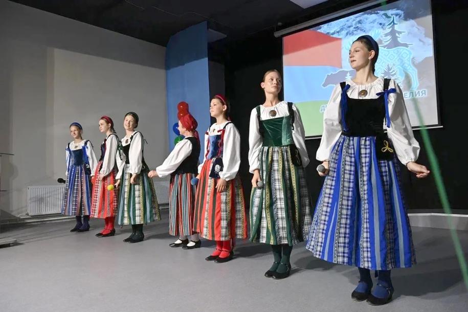 Выступление народного коллектива