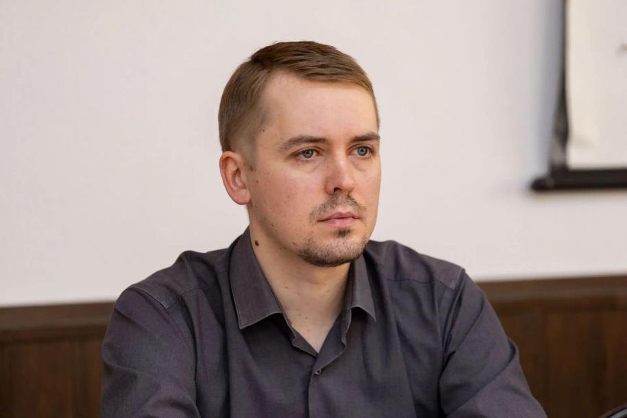 Александр Гладий