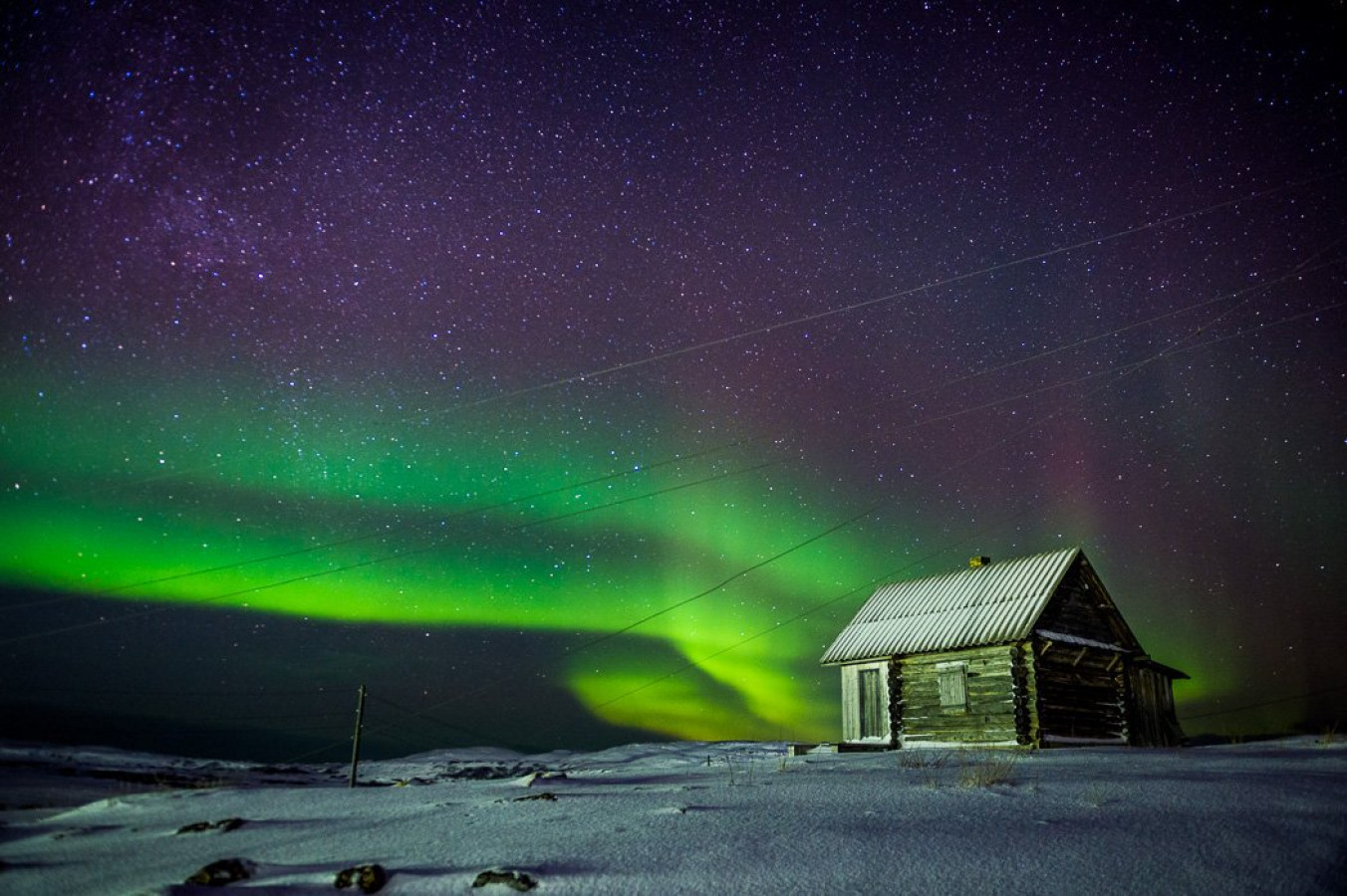 Northern lights. Северное сияние Кольский полуостров. Териберка полярное сияние. Териберка Мурманская область зимой. Кольский полуостров Полярная ночь.